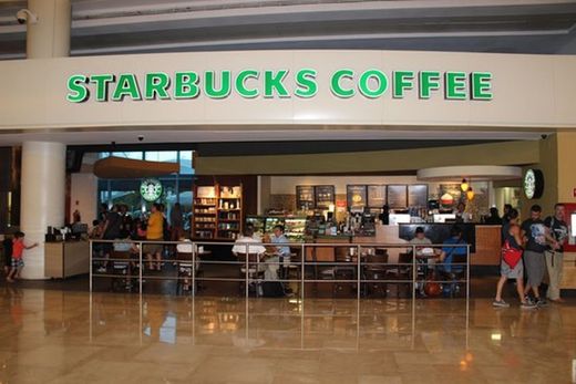 Starbucks Plaza Hollywood Cancun