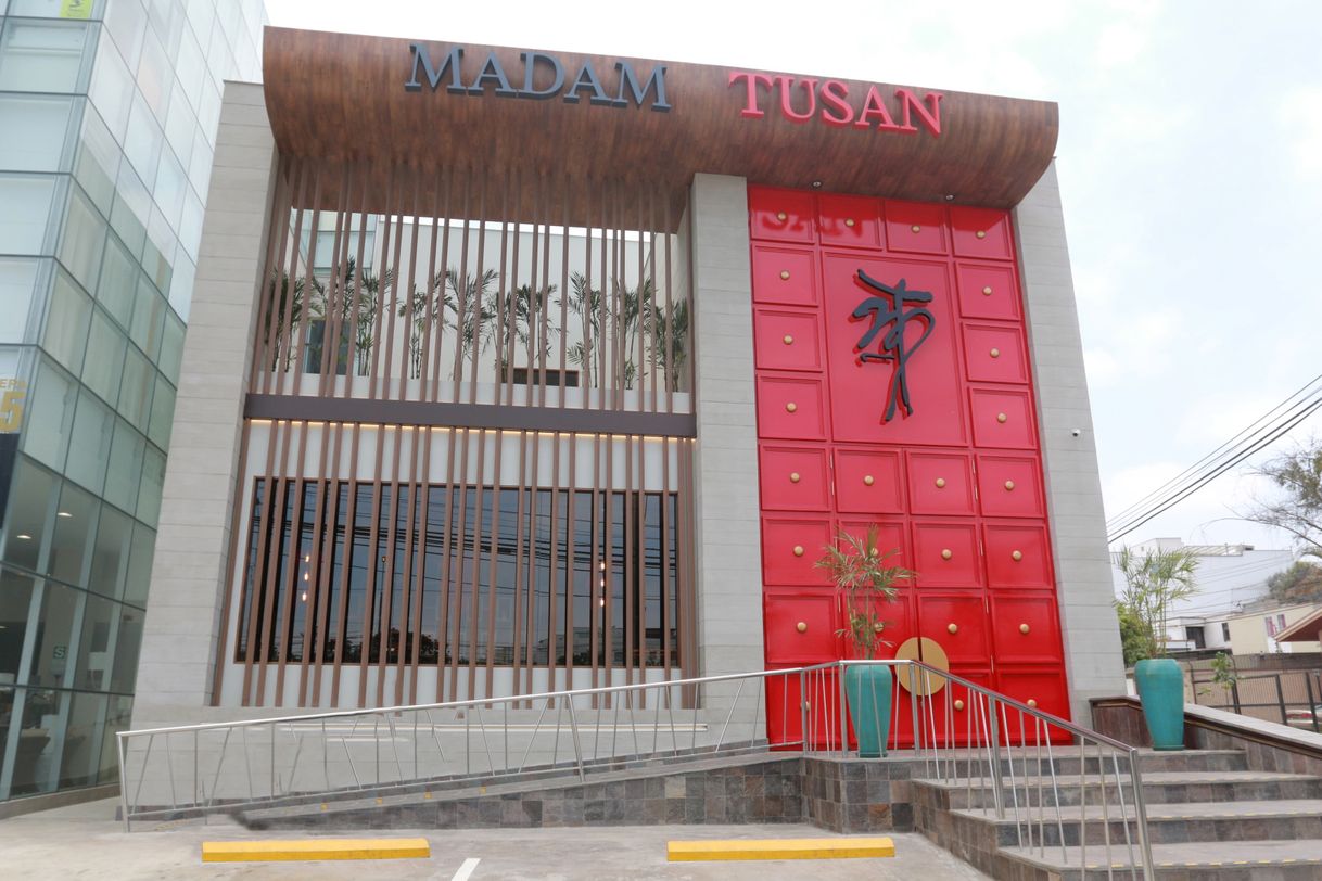 Restaurantes Madam Tusan