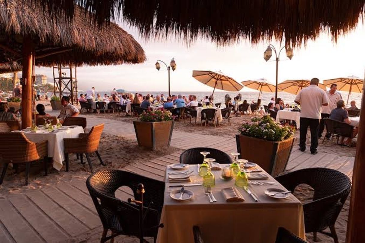 Restaurantes La Palapa Restaurant