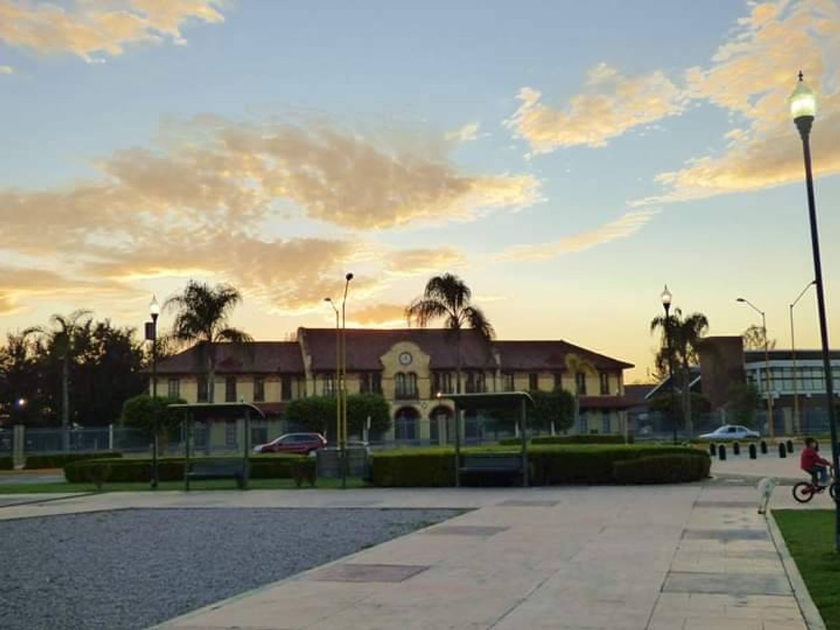 Place Parque Tres Centurias