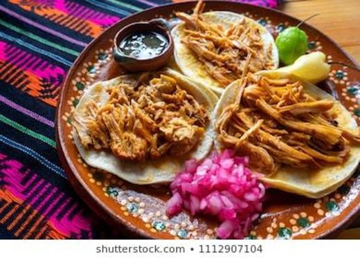 LA COCHINITA PIBIL