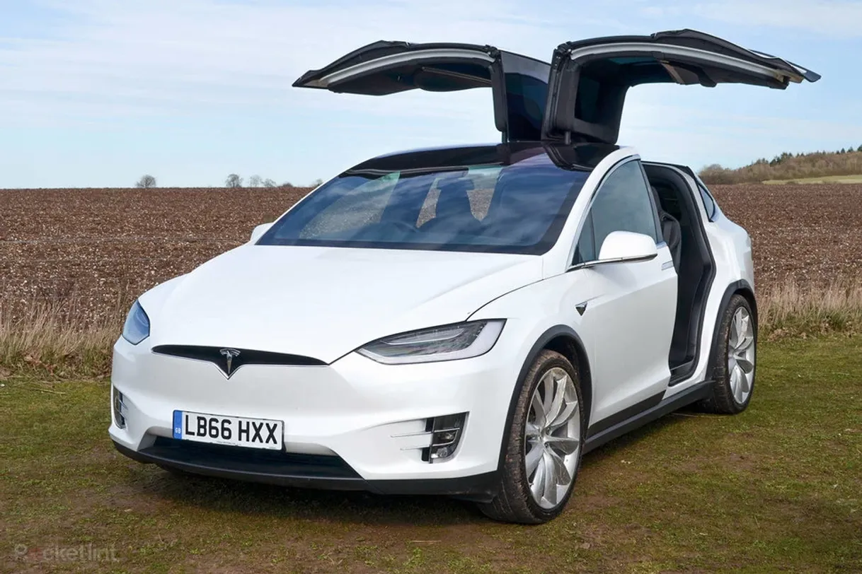 Fashion Tesla model x