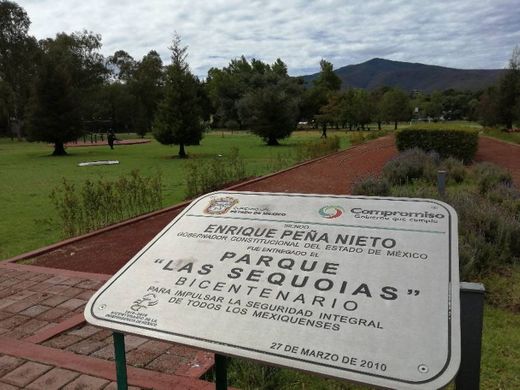 Parque Urbano Las Sequoias