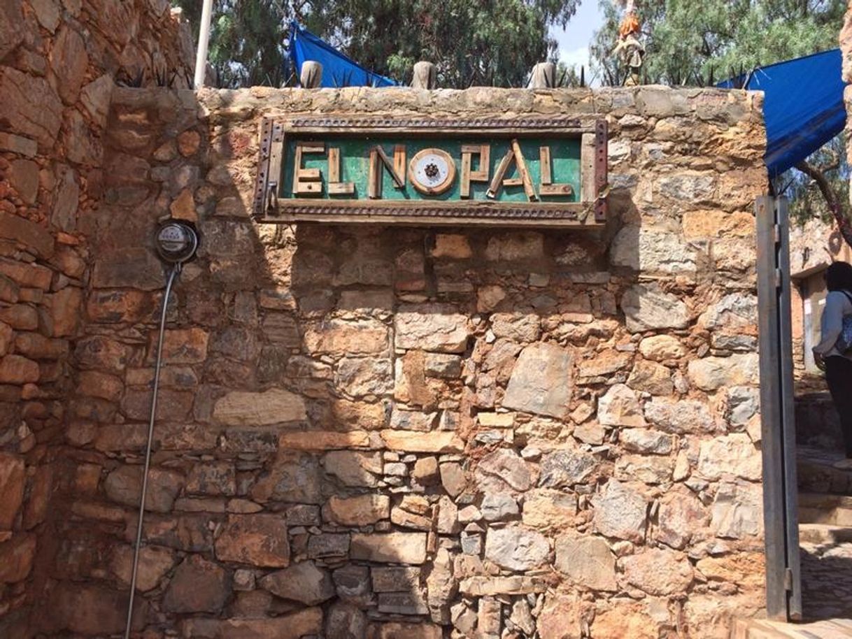 Restaurants El Nopal Cosmico