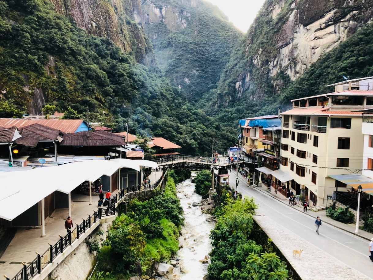 Lugar Machu Picchu Pueblo