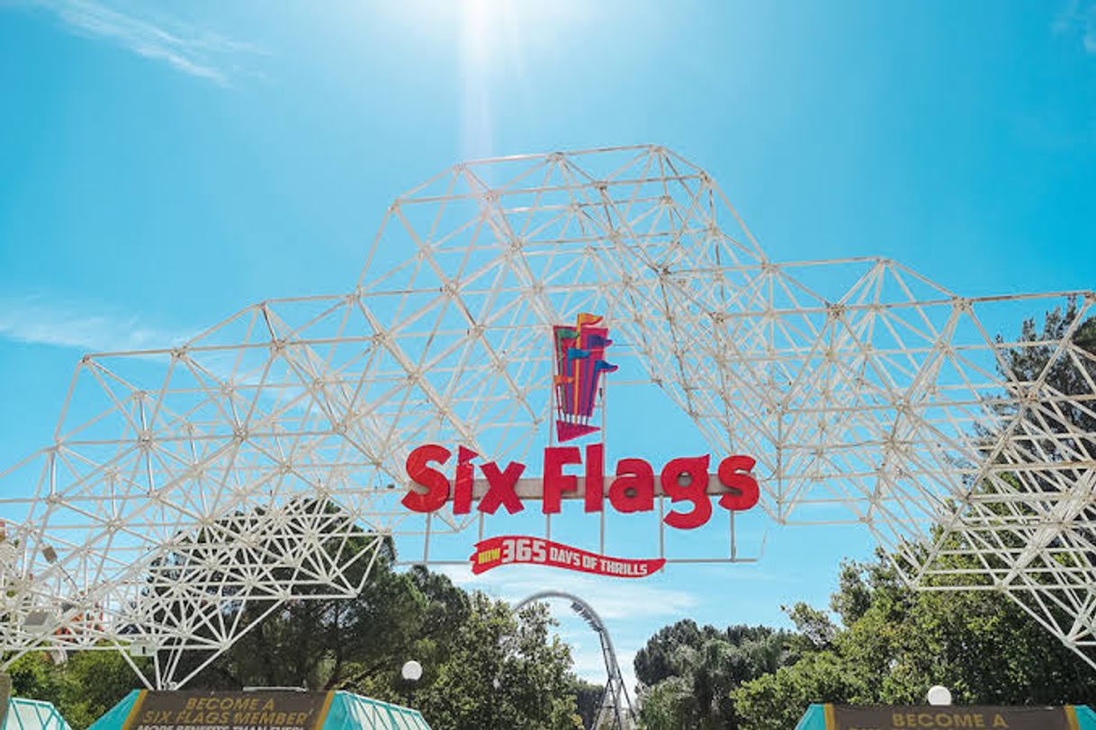 Lugar Six Flags Magic Mountain