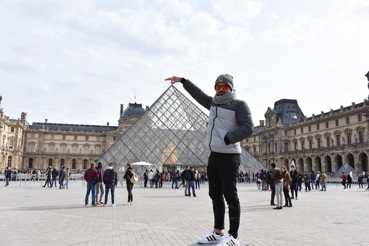 Lugar Museo del Louvre