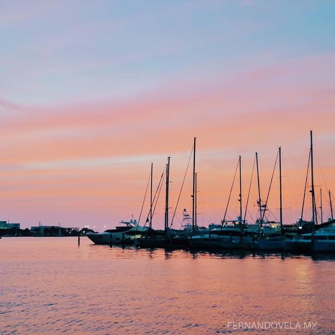 Place Club Nautico Cartagena LTDA