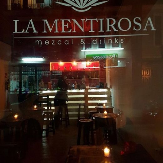 La Mentirosa