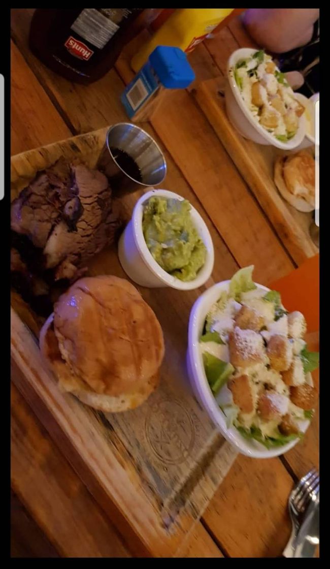 Restaurantes Los Cortes. Smoked Brisket, Steaks & Drinks