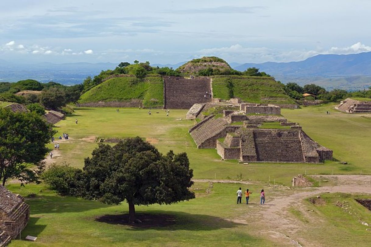 Place Monte Alban