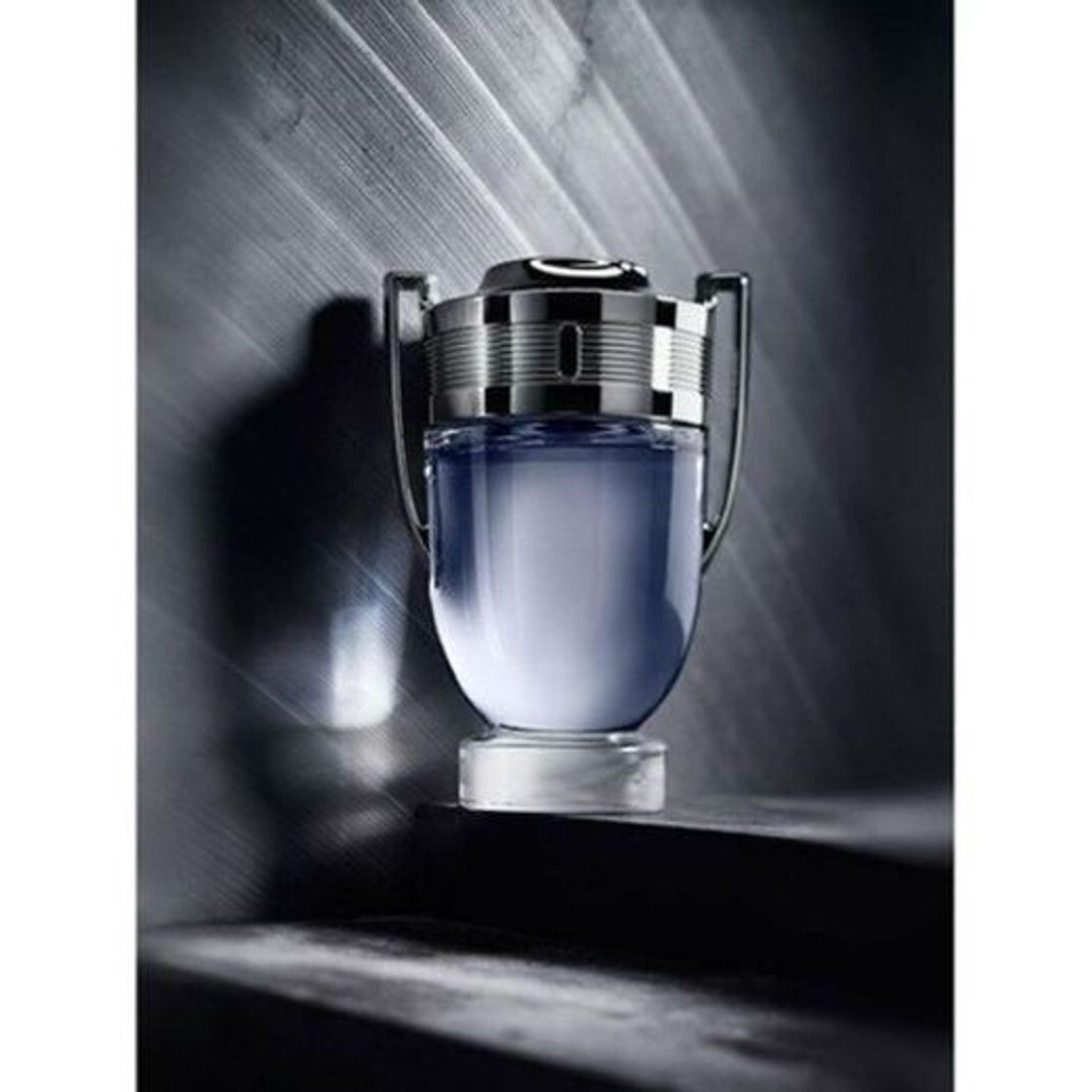 Social Paco Rabanne Invictus
