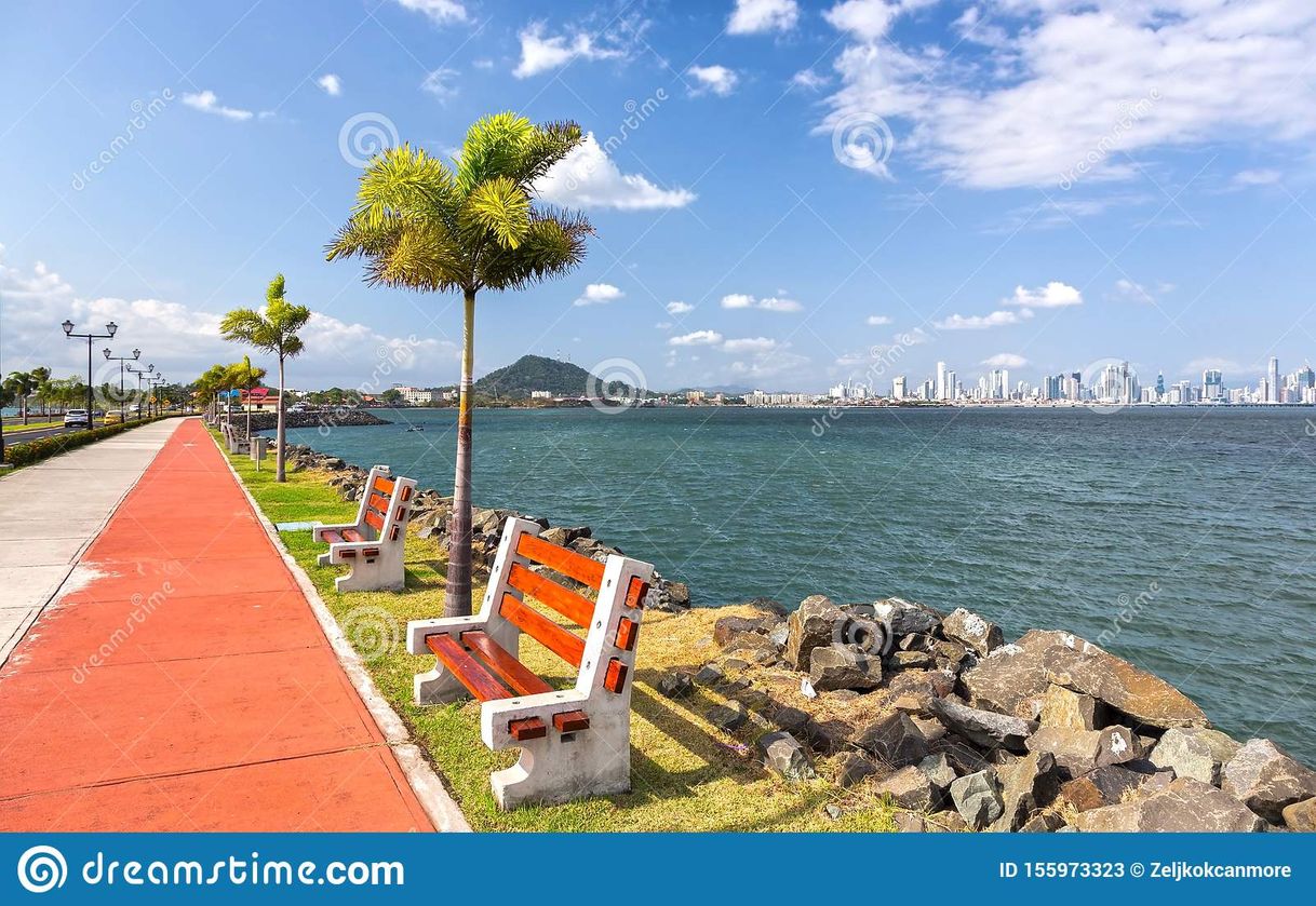 Lugar Causeway Amador