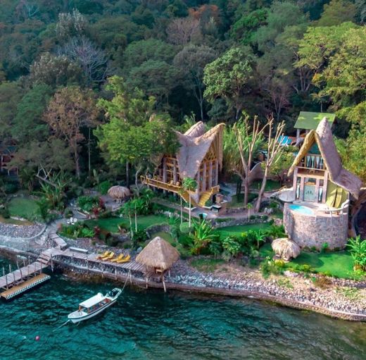 Rustic and Luxurious – La Fortuna at Lake Atitlán, Guatemala