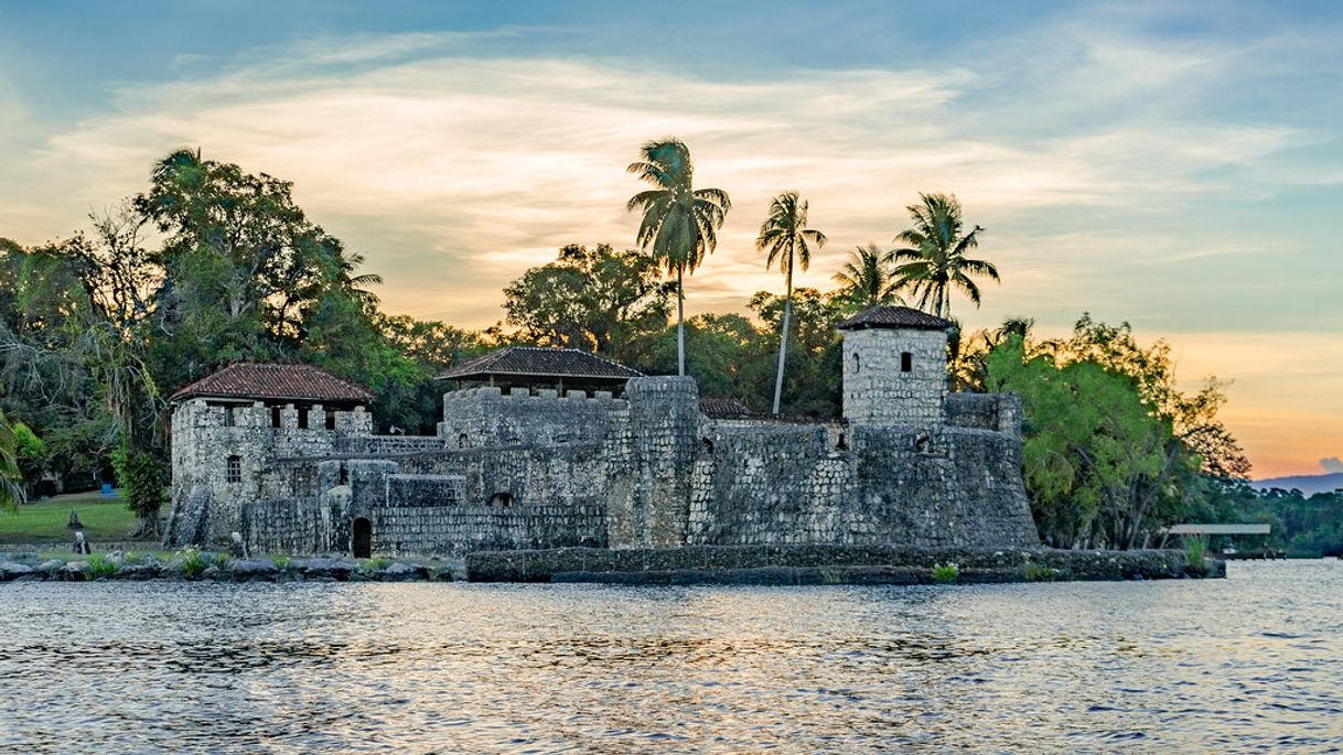 Lugar Castillo de San Felipe de Lara