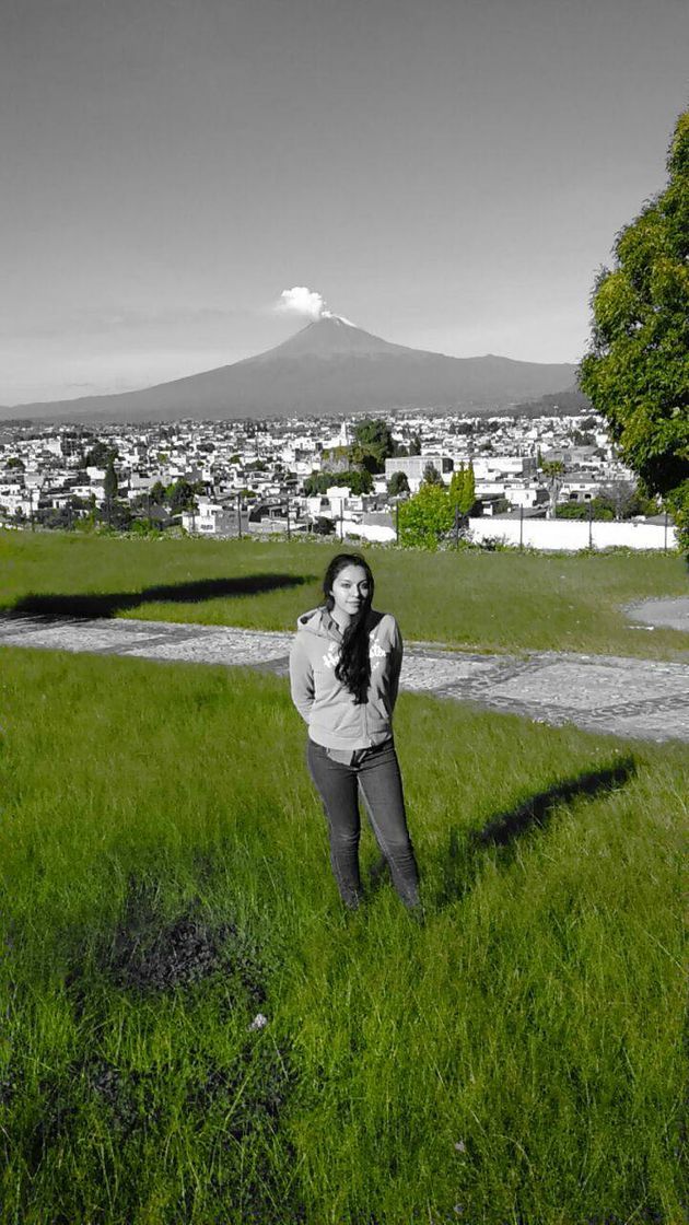 Lugar Zona Arqueológica de Cholula