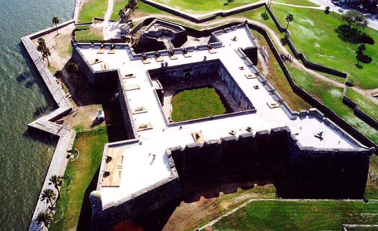 Places Castillo de San Marcos