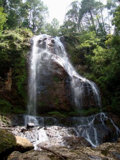 Cascada Principal de Ichaqueo