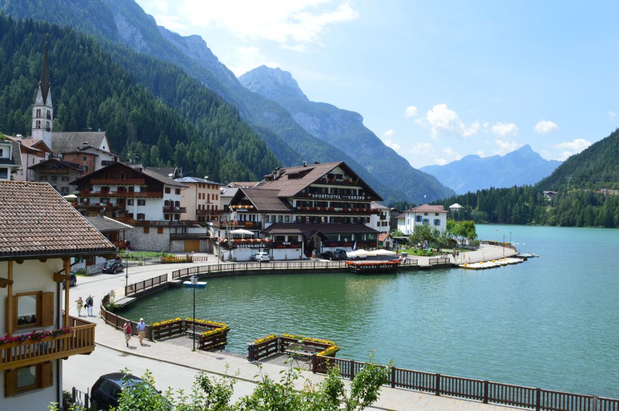 Place Lago di Alleghe