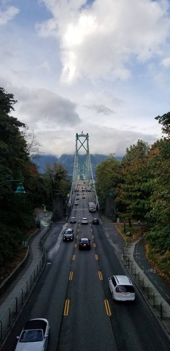 Lugares Lions Gate Bridge Road