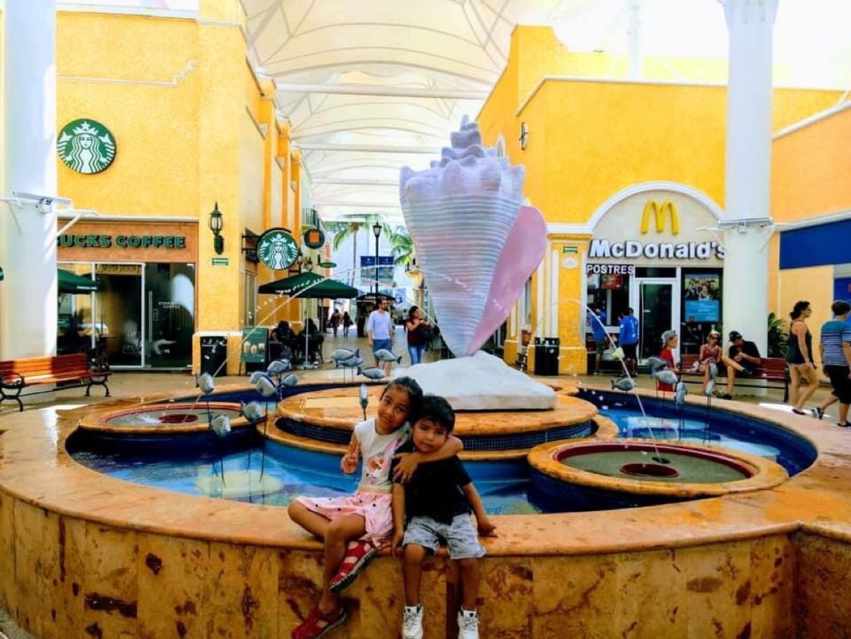 Place Plaza La Isla Cancun