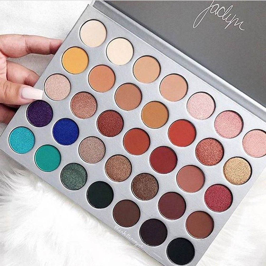 Product Jaclyn Hill Eyeshadow Palette