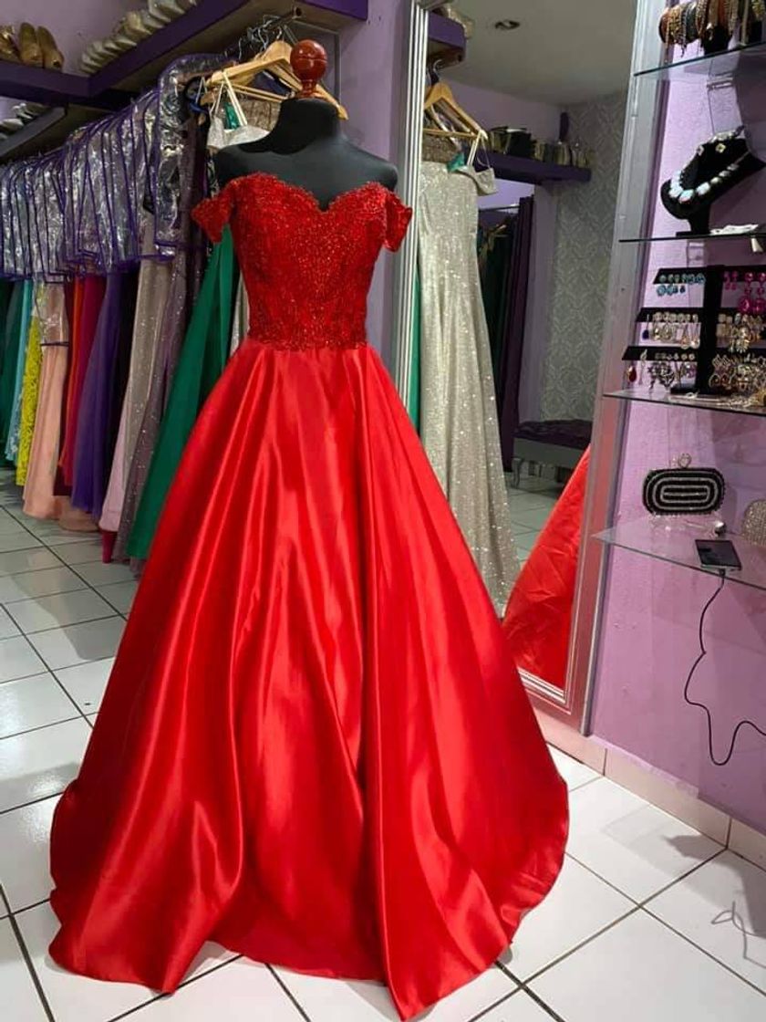 Moda Renta de vestidos Yesenia💜