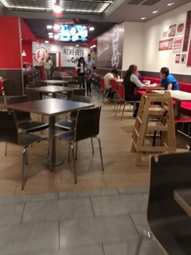 KFC Metrocentro
