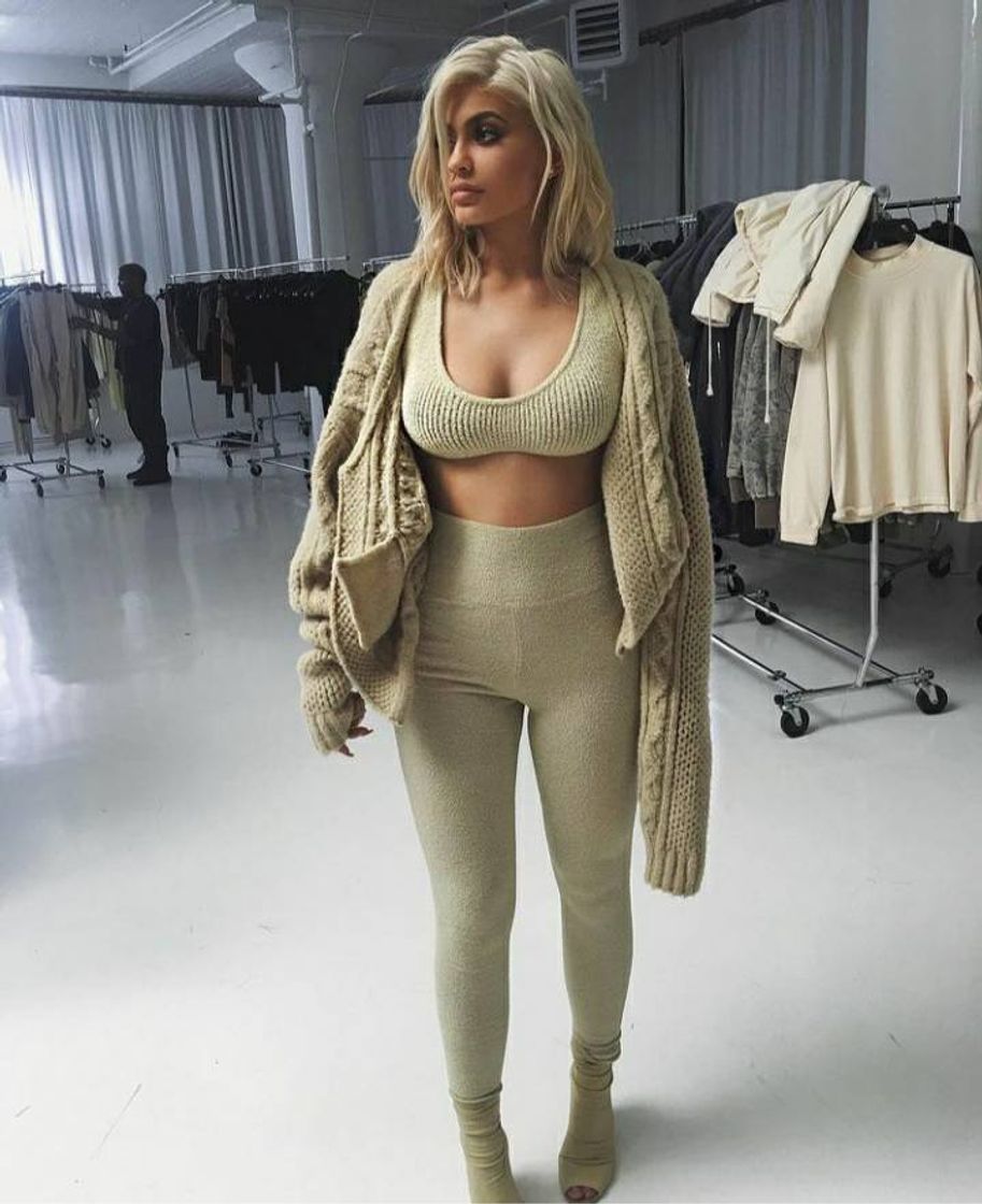 Moda Roupas da Kylie