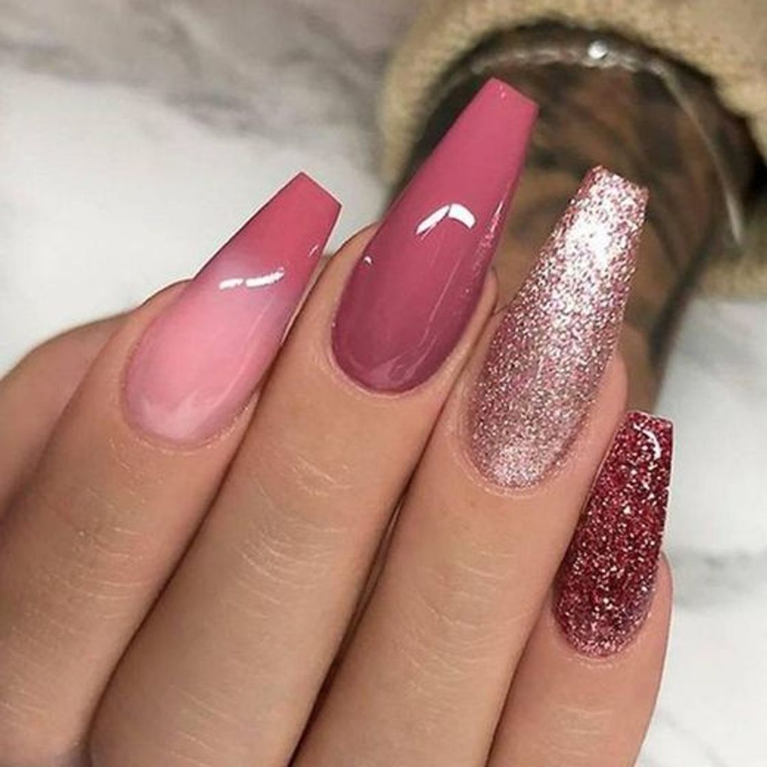Social Unhas formato bailarina