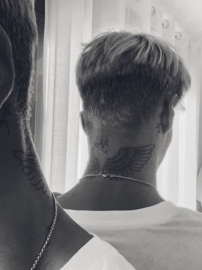 Social Tatto cuello