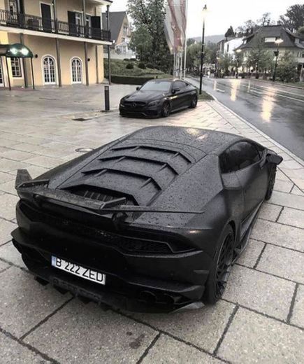 Lamborghini 😎