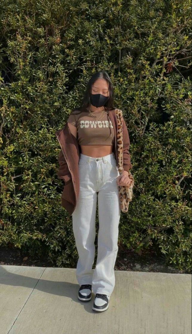 Social Look com Jeans Branco