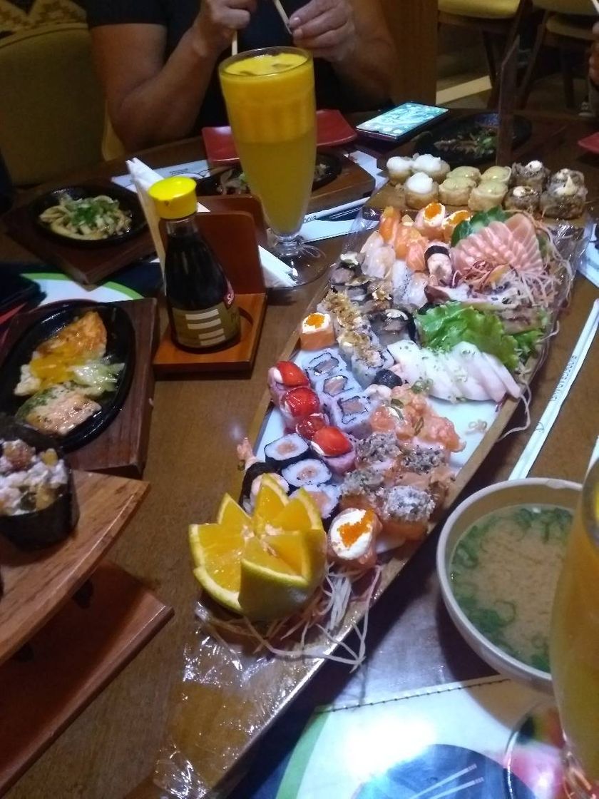 Restaurantes Watashi Sushi