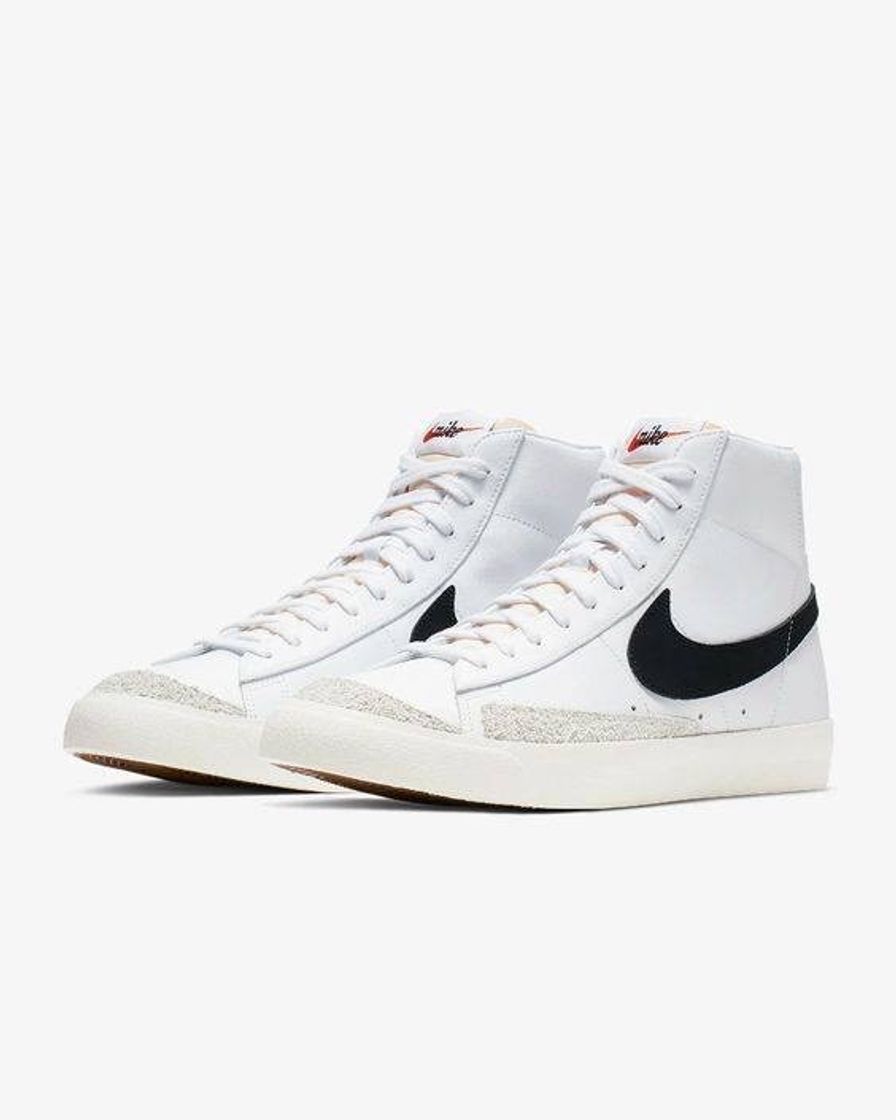 Product Nike Blazer Mid '77 VNTG, Zapatillas de Baloncesto para Hombre, Blanco