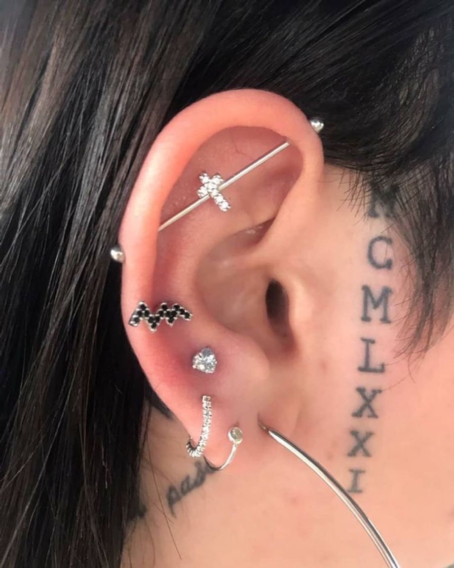 Social piercing 