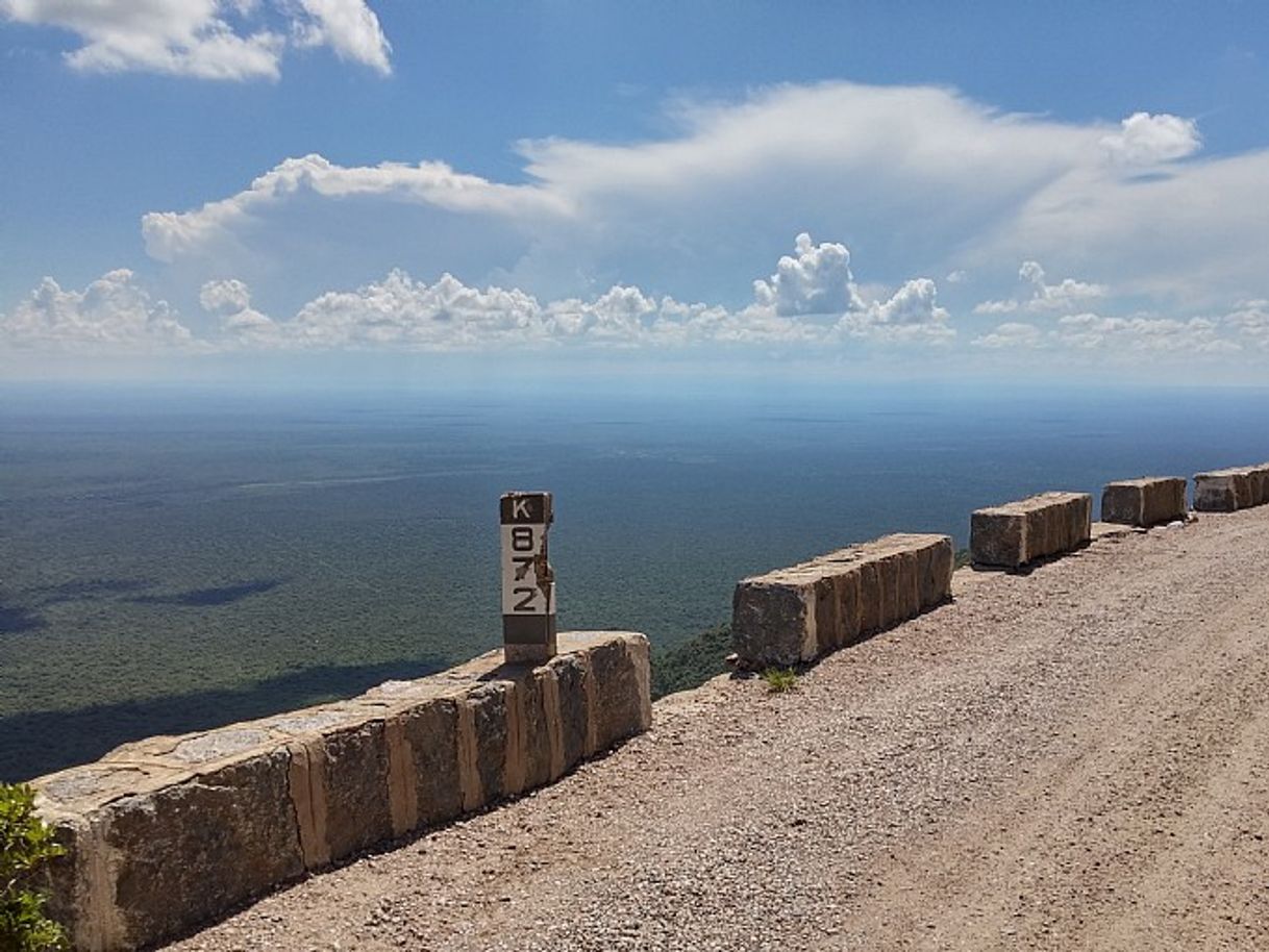 Lugar Los Tuneles Taninga