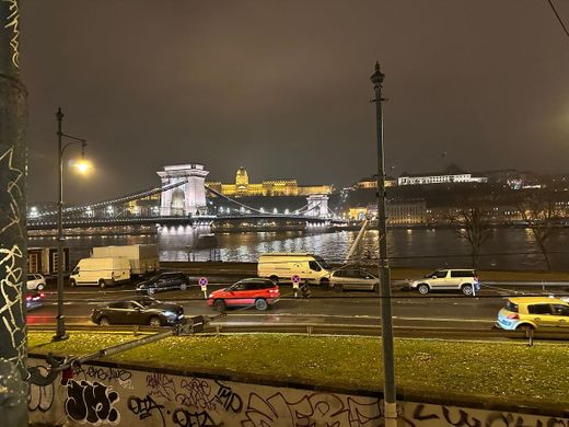 Ponte Széchenyi Lánchíd