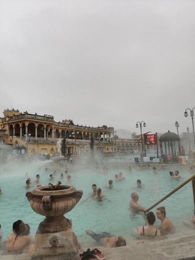 Termas de Széchenyi