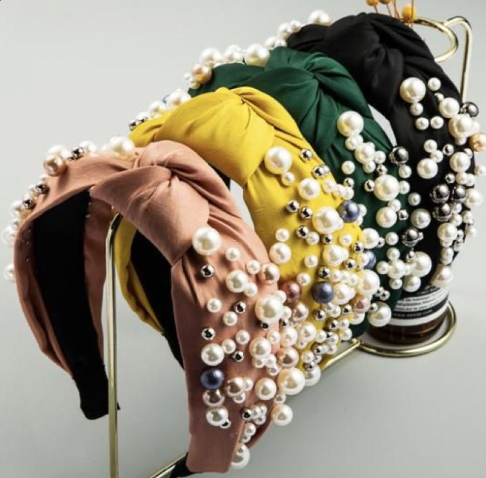 Social Tiaras de várias cores