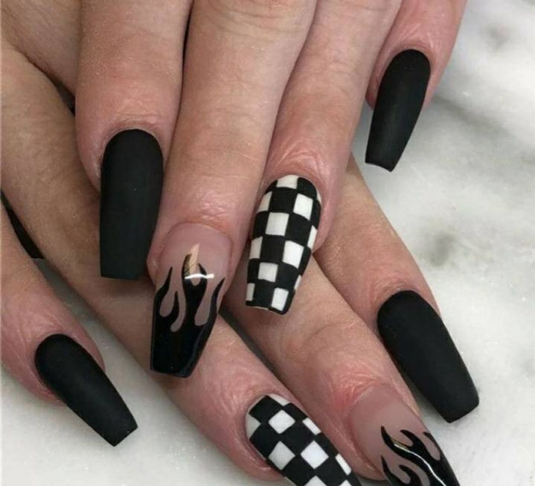 Moda Unhas decoradas 