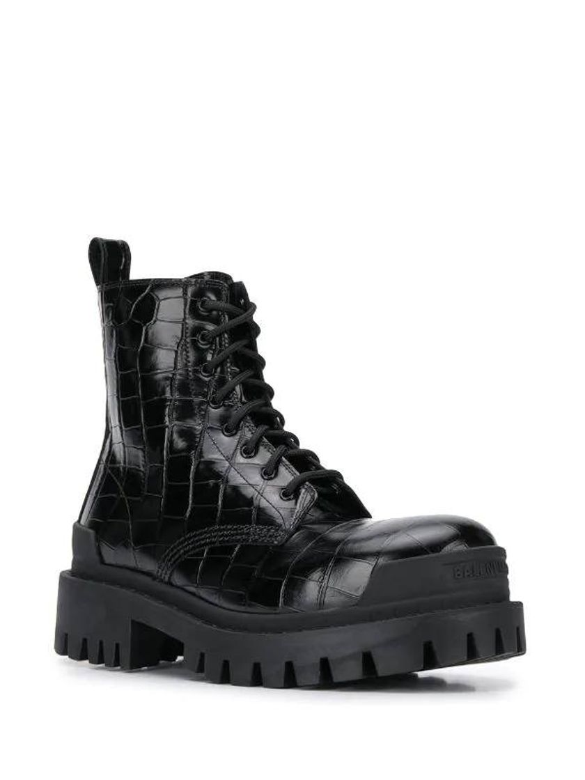 Fashion Bota Chunky Strike L20 com efeito de pele de crocodilo.