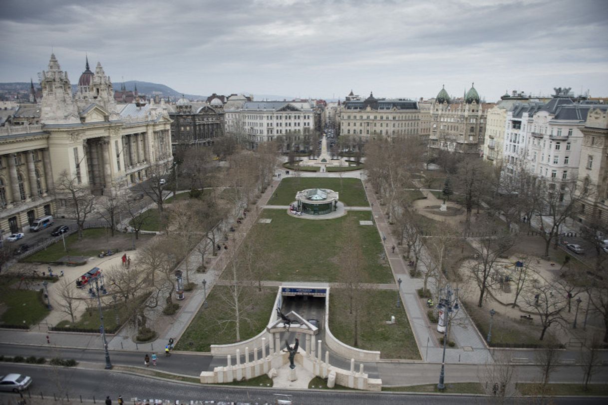 Place Szabadság tér