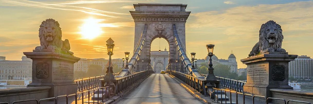 Place Puente de las Cadenas