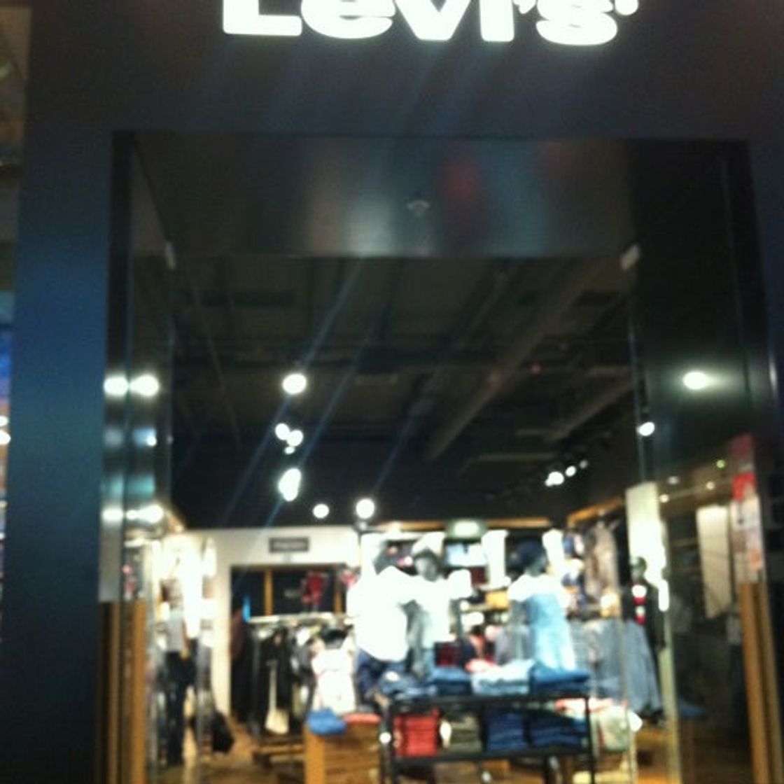 Lugar Levi's® Palladium