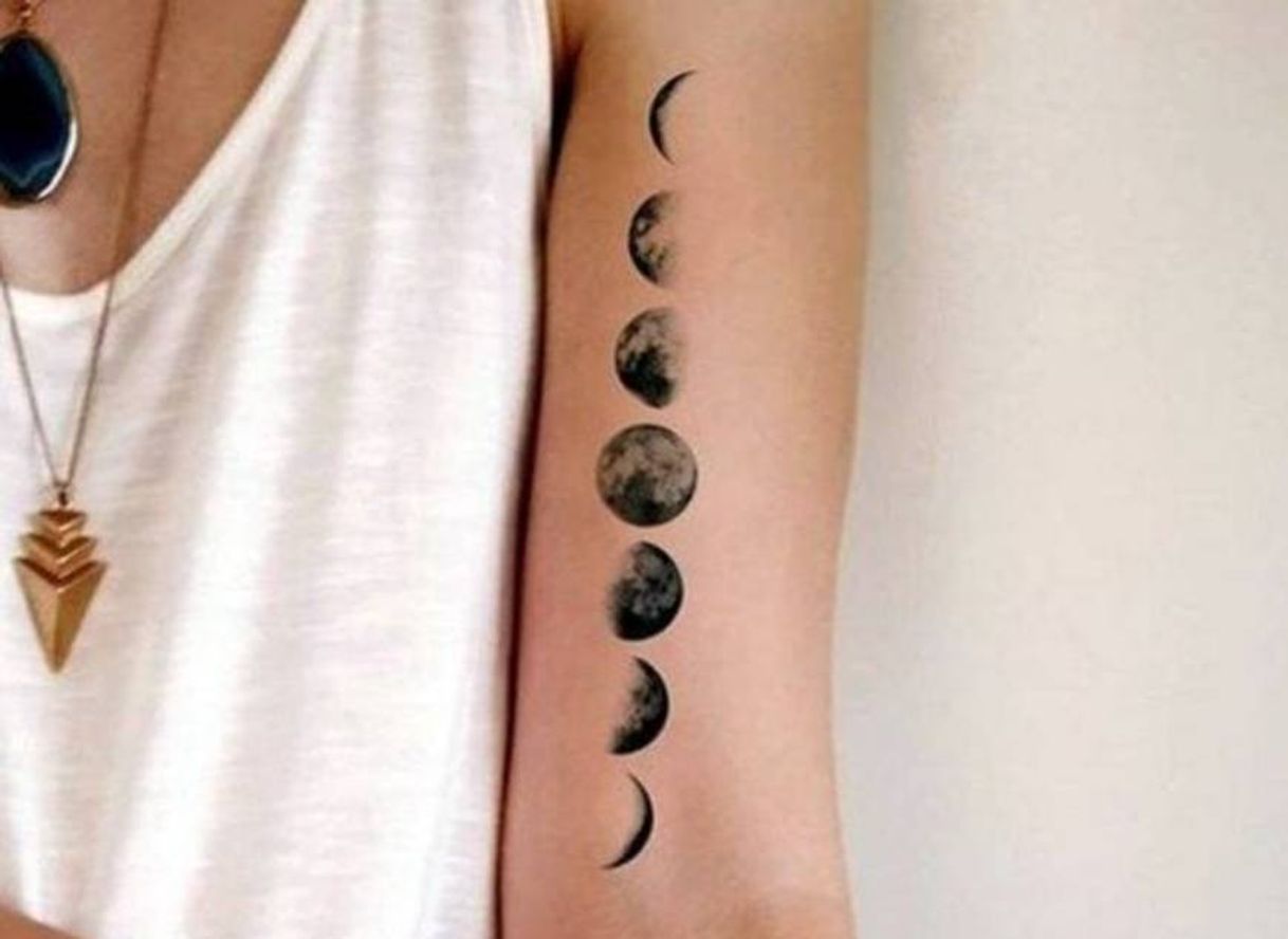 Fashion Tatuagem fases da lua 