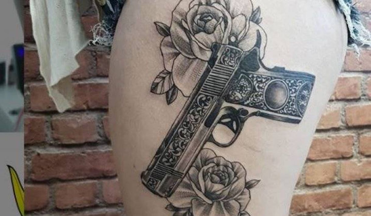 Moda Tattoo de armas