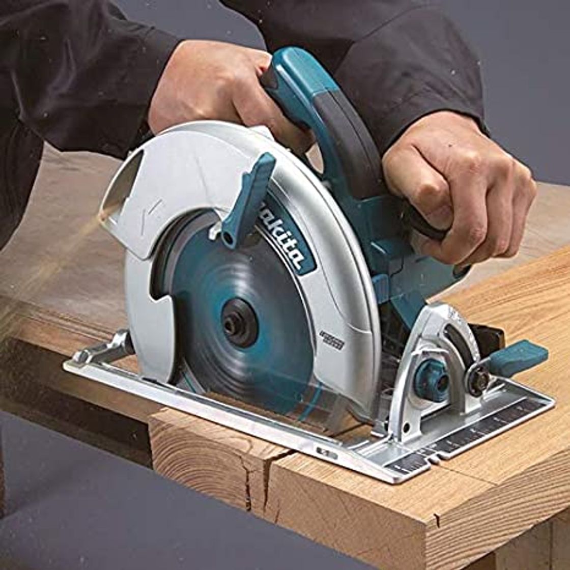 Products Makita 5008MG 5008MG-Sierra Circular 1800W 5200 RPM 5.1 Kg Disco 210 Corte