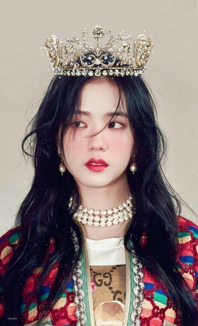 Moda Jisoo👑