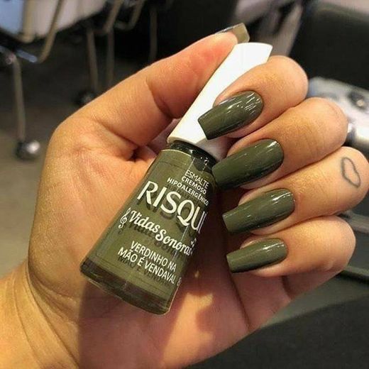 Esmalte verde 